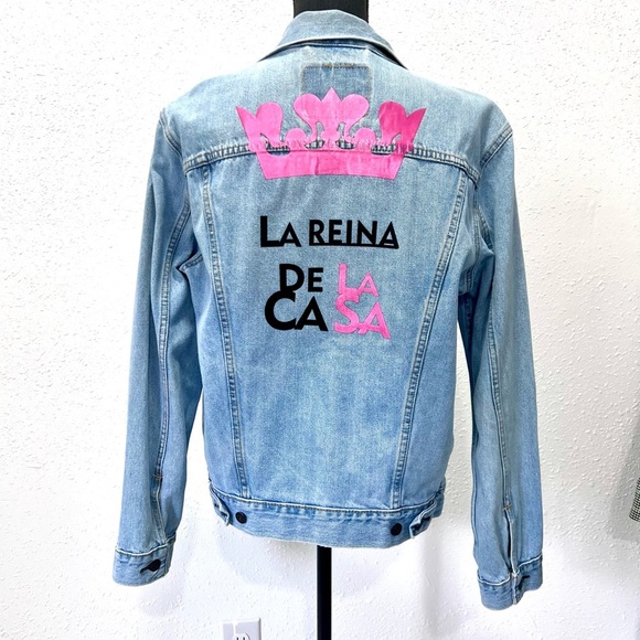 Levi's Blue Jean Jacket Classic Denim personalized  Medium - Picture 1 of 9
